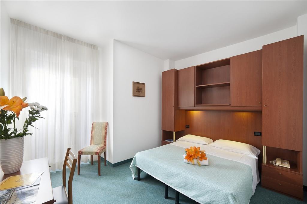 London 3* Lido di Jesolo
