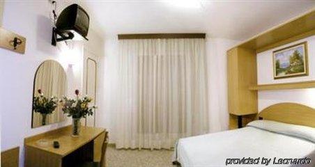 Hotel London